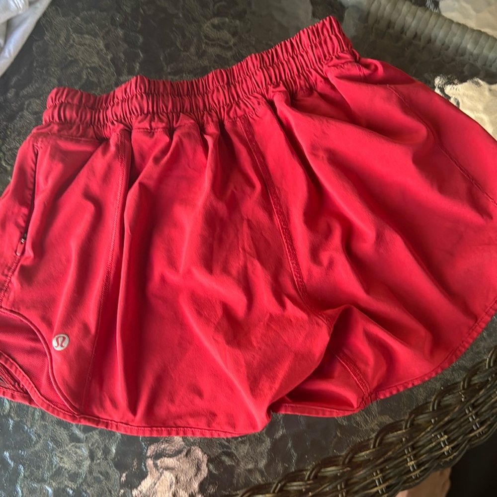 Lululemon Hotty Hot